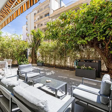 Apartment Stunning 2 Bedroom Flat, 2 Min From The Croisette *