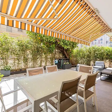 Stunning 2 Bedroom Flat, 2 Min From The Croisette * Cannes